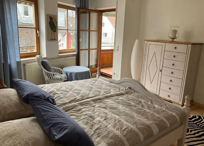 Grosszuegige, Helle 3,5 Zimmer Wohnung