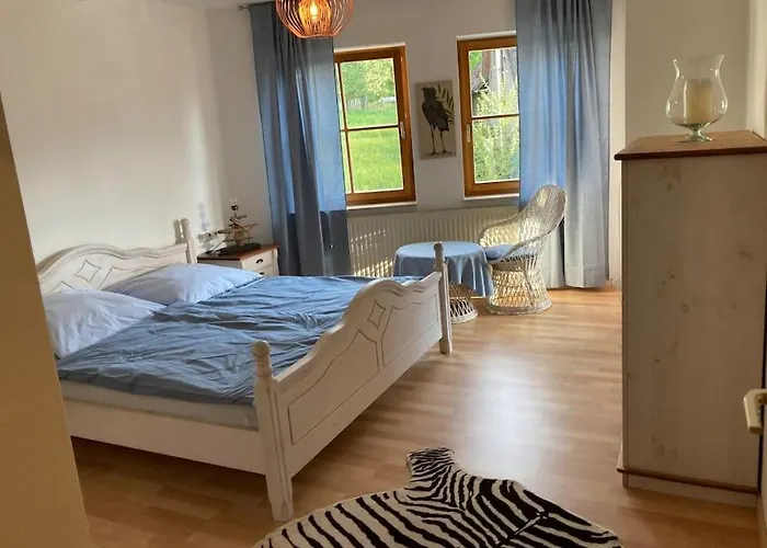 Grosszuegige, Helle 3,5 Zimmer Wohnung