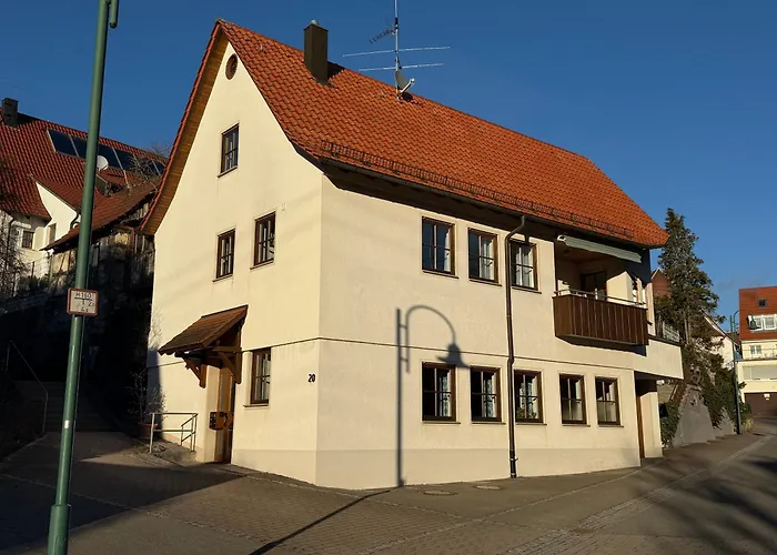 Grosszuegige, Helle 3,5 Zimmer Wohnung